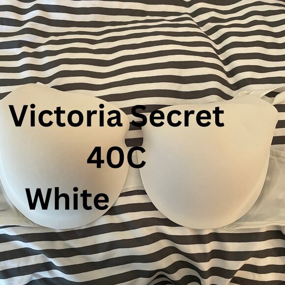 Victoria Secret Bra Set - Picture 9 of 9